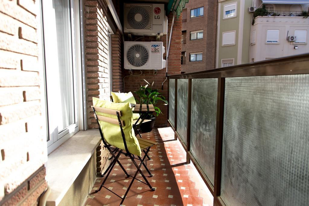 Vila Barbera Apartment Center Mid-Term Valencia Eksteriør billede